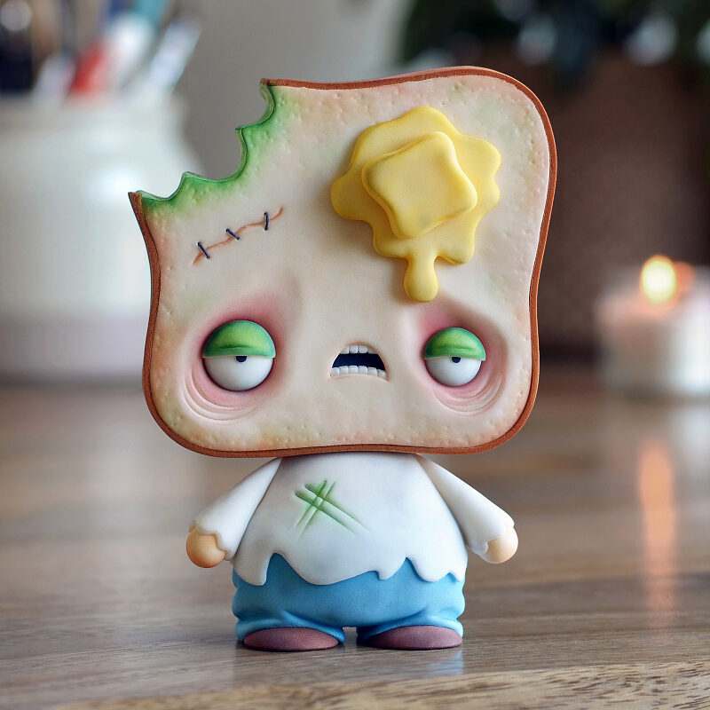 Fondant Zombie Toast Cake Topper Tutorial with Templates - Detail View